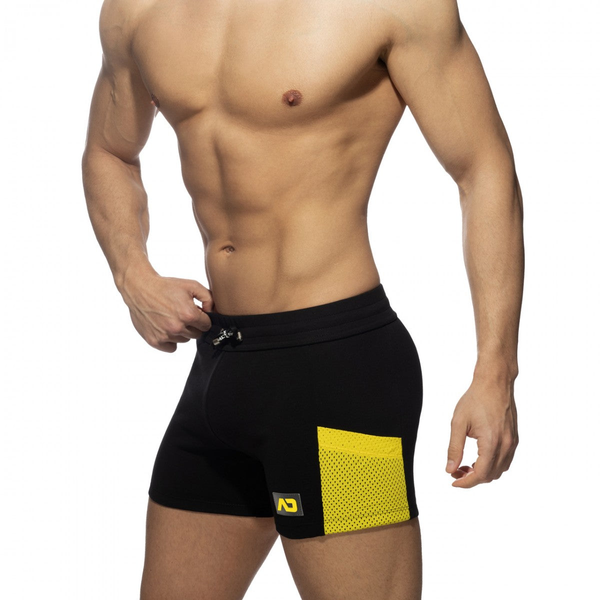 POCKET SPORT SHORTS